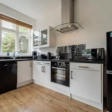 Sandbanks Ground Floor 2 Bed Apt, Beach 3Mins Walk Poole Buitenkant foto