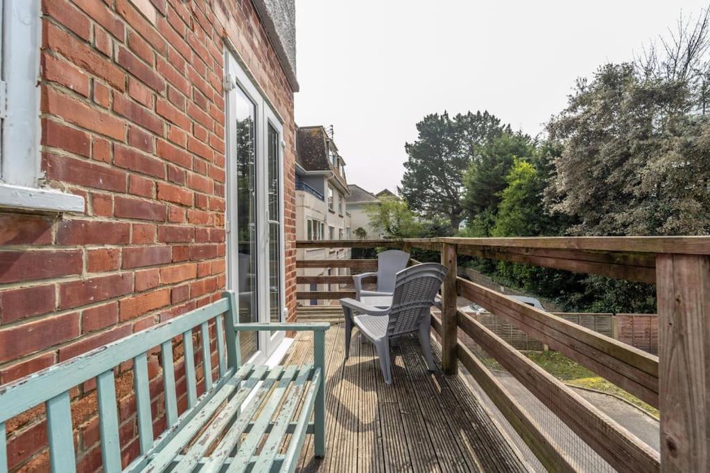 Sandbanks Ground Floor 2 Bed Apt, 3mins Walk Apartment *